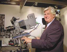 Joe Dunton  with the latest version of his hybrid film/HDTV camera
